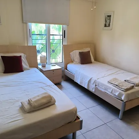 2 Bed In With Communal Pool