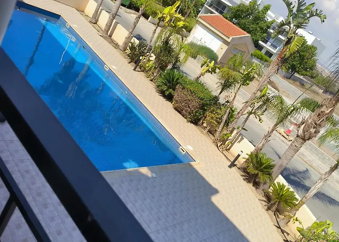 Lägenhet 2 Bed In With Communal Pool Kiti